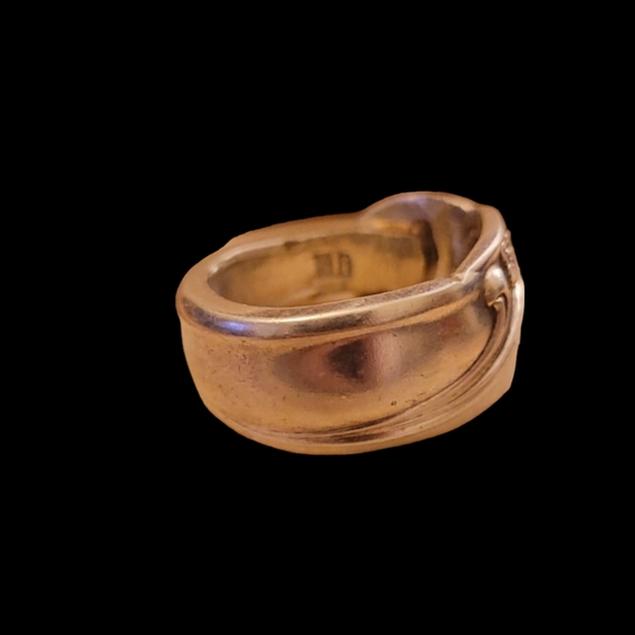 Hand Forged Vintage Flatware Spoon Ring Size 8 - Picture 3 of 6